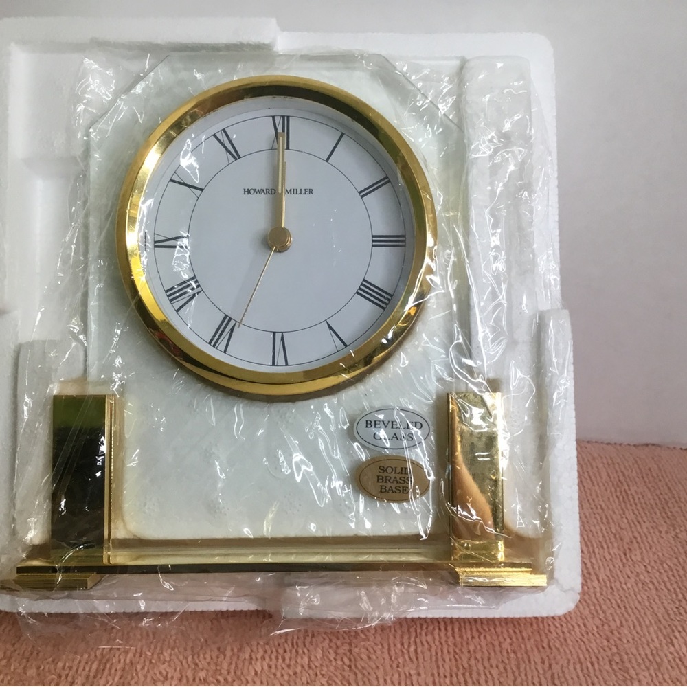 Howard Miller Clock - Picture 3 of 7